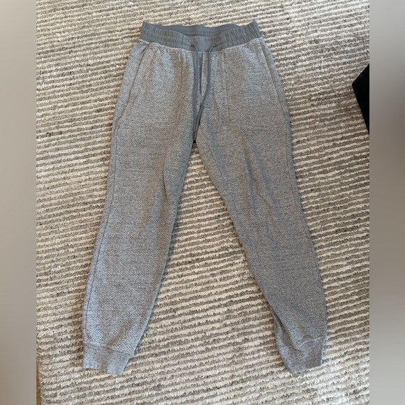lululemon ABC Charcoal Joggers - Picture 1 of 2